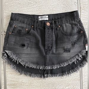 One x one teaspoon skirt